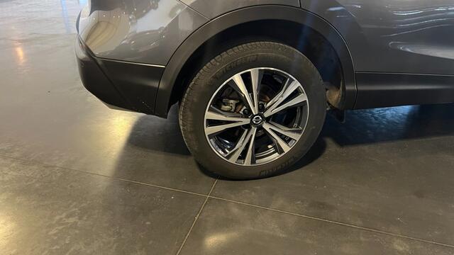 Nissan QASHQAI 1.3 DIG-T N-CONNECTA