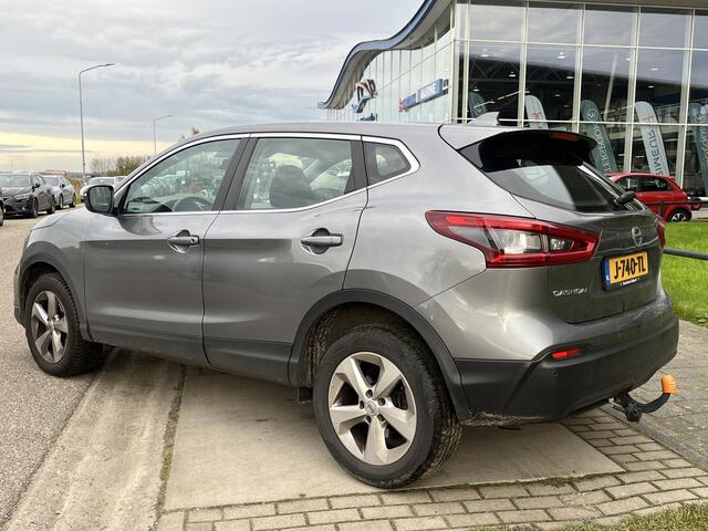 Nissan QASHQAI 1.5 dCi Business Edition / Automaat / Trekhaak. Trekgewicht 1.500 KG / Camera / Apple Carplay - Android Auto / Stoelverw. /