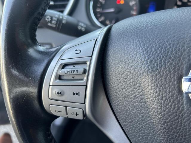 Nissan QASHQAI 1.2 N-Connecta