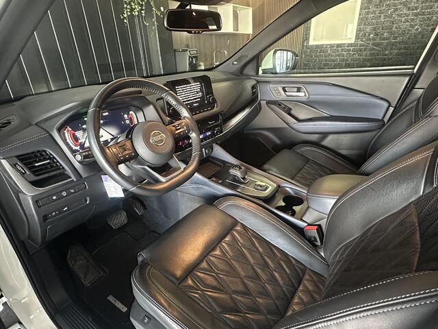 Nissan QASHQAI 1.3 MHEV Xtronic Tekna | Panoramadak | Sfeerverlichting | Carplay | 360 Camera | Head-up display | Stoelverwarming | Navi | Leder Bekleding |