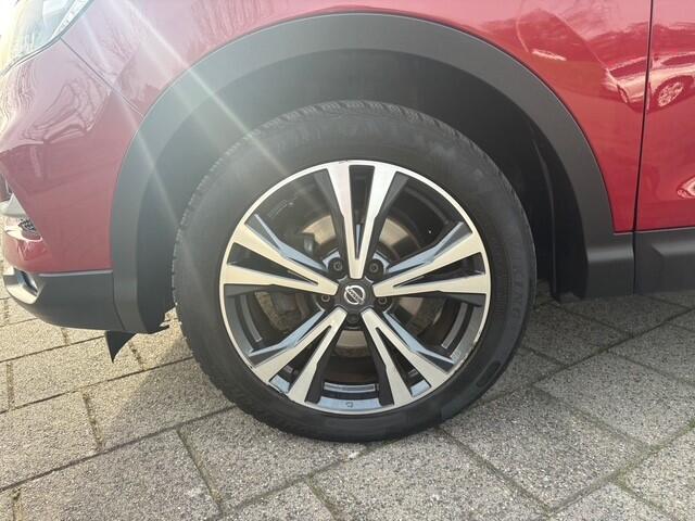 Nissan QASHQAI 1.2 N-Connecta | | Navi | 360 Camera | Cruise | 93.852 km Dealeronderhouden