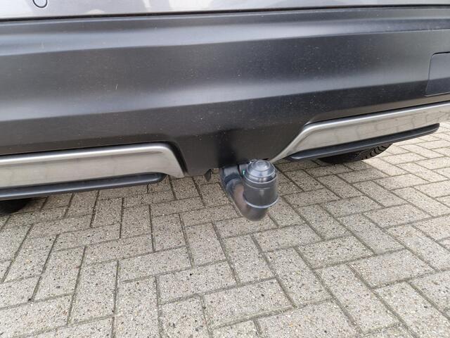 Nissan QASHQAI 1.3 DIG-T N-Connecta | Trekhaak | 360º Camera | Panoramadak |