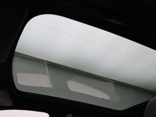 Nissan QASHQAI 1.3 MHEV Xtronic Tekna Head-Up | 360° Camera | Adapt. Cruise | Trekhaak | Panoramadak