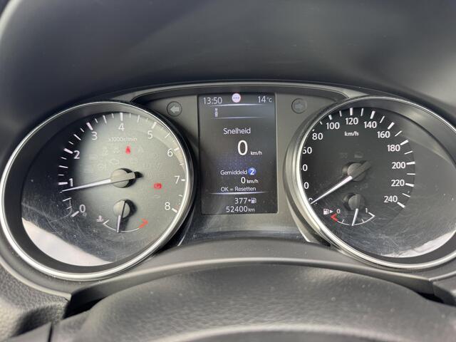 Nissan QASHQAI 1.2 Tekna | Trekhaak | Panoramadak | 360° Camera | BOSE-Audiosysteem | Stoelverwarming |