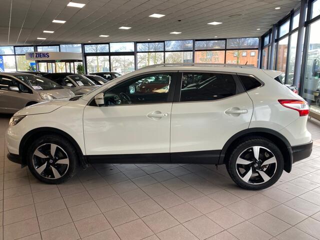 Nissan QASHQAI 1.2 Tekna PANO Achteruit rij cam BJ 2017 !!!