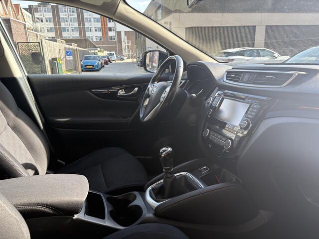 Nissan QASHQAI 1.2 N-Connecta PANORAMA/NAVI/CAMERA