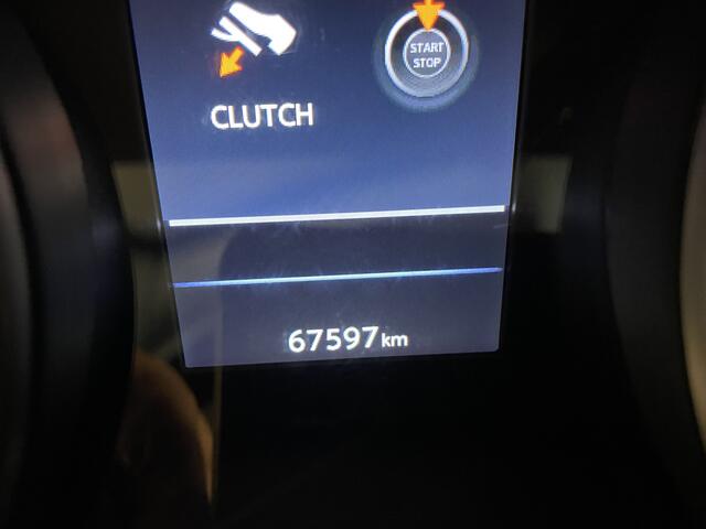 Nissan QASHQAI 1.3 DIG-T N-Connecta PANORAMADAK-NAVIGATIE-KOPLAMPEN ADAPTIEF-ACHTERUITRIJCAMERA