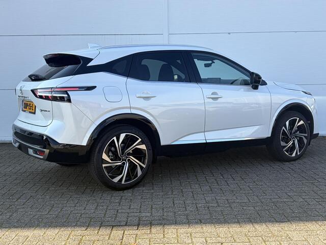 Nissan QASHQAI 1.5 e-Power Tekna Plus / Stoel- en stuurwielverwarming / Voorruitverwarming / Massagestoelen / Leder interieur / Panoramadak / BOSE