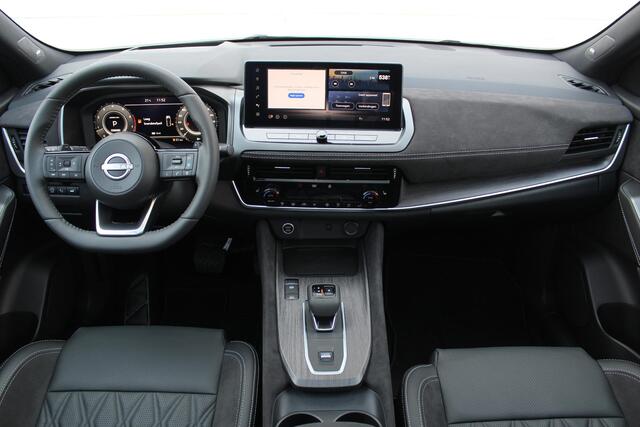 Nissan QASHQAI 1.3 MHEV Xtronic Tekna Plus ** ¤ 4.000 Voordeel ** Nieuw uit voorraad leverbaar ** / Navigatie + Apple Carplay/Android Auto / Bose / 20" Lichtmetalen Velgen /