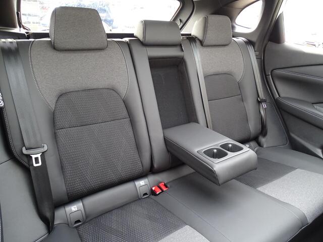 Nissan QASHQAI 1.3 MHEV Xtronic N-Connecta COLD PACK / PANORAMISCH GLAZEN DAK / METALLIC LAK