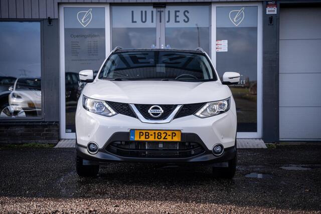 Nissan QASHQAI 1.2 AUT N-Connecta slechts 21.835km! Org.NL I 1e-eig. I Panorama I Climate I 360° I NAP
