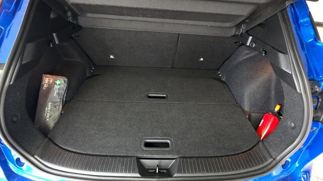 Nissan QASHQAI 1.3 MHEV N-Connecta Design pack / Panorama dak