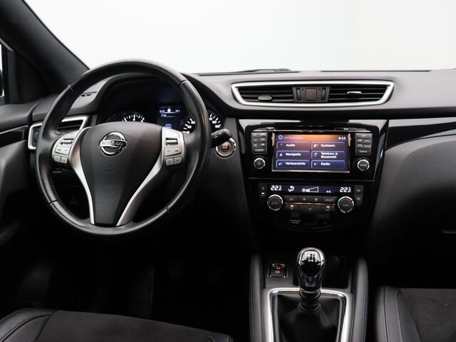 Nissan QASHQAI 1.6 Tekna | Climate control | Panoramadak | Rondomzicht camera | Trekhaak | Stoelverwarming | Half leder | Lichtmetalen velgen |