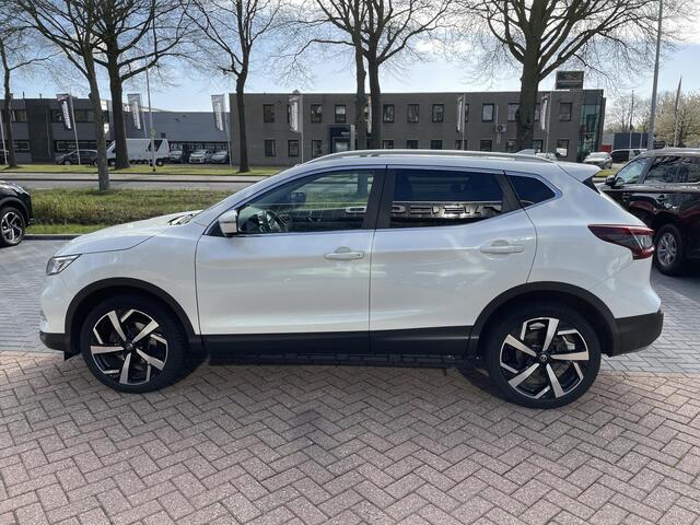 Nissan QASHQAI 1.3 DIG-T Premium Edition Automaat 160PK | Panoramadak | Leder | Trekhaak | Carplay/Android | Navigatie