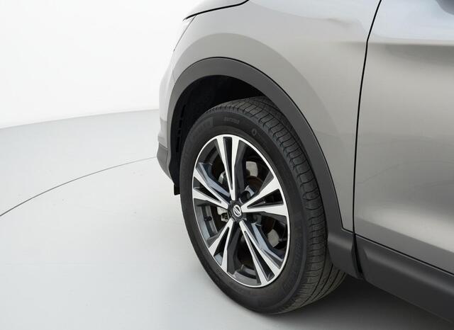 Nissan QASHQAI 1.3 DIG-T N-Connecta 360 CAMERA - TREKHAAK - NAVI - STOELVERWARMING