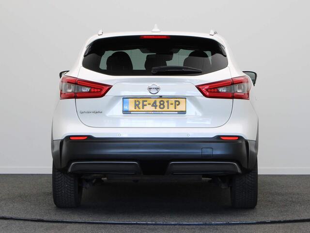 Nissan QASHQAI 115pk N-Connecta | Climate control | Navigatie | DAB-radio | Keyless entry | Panoramadak | Rondomzicht camera |