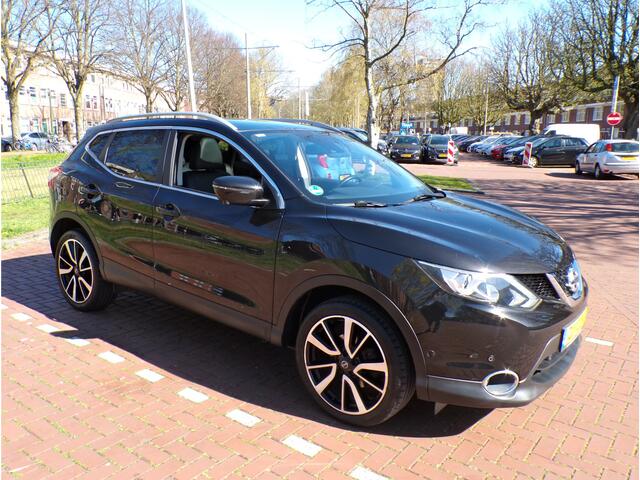 Nissan QASHQAI 1.2 Tekna AUTOMAAT NAVI CAMERA PANORAMADAK TEL ETC