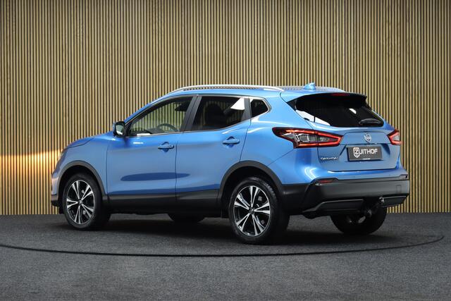 Nissan QASHQAI 1.3 DIG-T Design Edition | Panoramadak | Trekhaak | Cruise-control | 360° Camera | Clima | Navigatie | Parkeersensoren V+A | Keyless | LM Velgen | All-season Banden