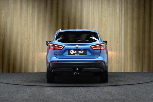 Nissan QASHQAI 1.3 DIG-T Design Edition | Panoramadak | Trekhaak | Cruise-control | 360° Camera | Clima | Navigatie | Parkeersensoren V+A | Keyless | LM Velgen | All-season Banden
