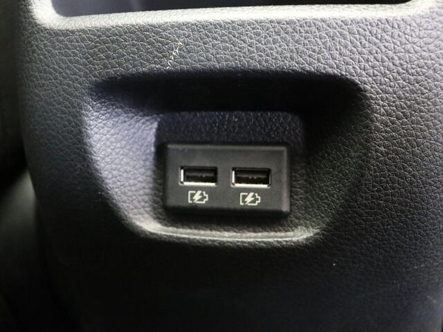 Nissan QASHQAI 1.3 DIG-T Design Edition | Rondomzicht Camera | Panoramadak | All Season Banden |