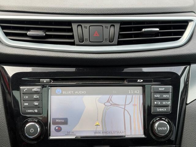 Nissan QASHQAI 1.2 TEKNA + AUT. PANO LEER EL.STOELEN NAVI BOSE CAMERA LMV