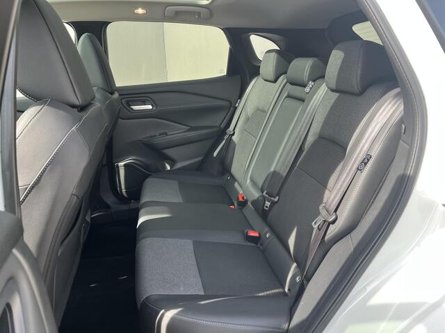 Nissan QASHQAI 1.3 MHEV Xtronic N-Connecta / 1800kg Trekgewicht / Cold Pack / 360 Camera / Elektrische Achterklep / Head-up Display / Apple Carplay&Android Auto / Adaptieve Cruise Control / Panorama / Keyless /