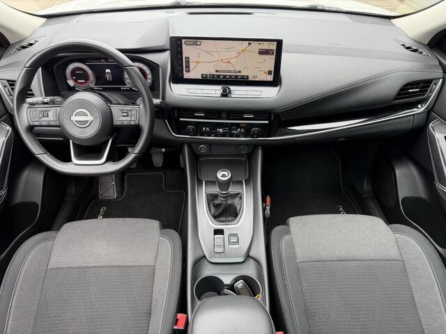 Nissan QASHQAI 1.3 MHEV N-Connecta / Trekhaak (1400 KG Trekgewicht) / All Season Banden / Dode Hoek Detectie / Apple Carplay / Android Auto / Panoramadak / 360 Graden Camera / Cruise Control Adaptief