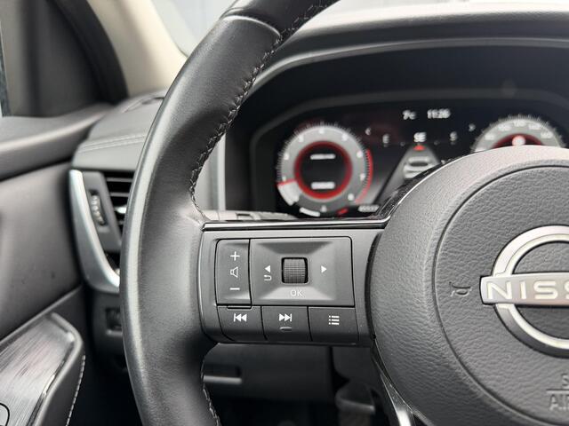 Nissan QASHQAI 1.3 MHEV N-Connecta / Trekhaak (1400 KG Trekgewicht) / All Season Banden / Dode Hoek Detectie / Apple Carplay / Android Auto / Panoramadak / 360 Graden Camera / Cruise Control Adaptief