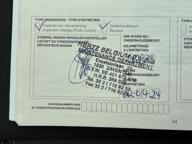 Nissan QASHQAI 1.3 MHEV N-Connecta / Panorama dak / Stoel-/Stuur-/Voorruitverwarming / Adaptieve Cruise Control / Trekgewicht 1.400KG / Achteruit-/360 Camera / Navigatie / Apple Carplay/Android Auto /