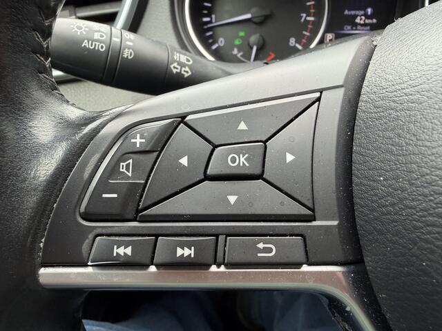 Nissan QASHQAI 1.2 Tekna + AUTOMAAT .360 Camera . navi cruise .Trekhaak . leer .Panodak .enz Nieuwe automaat bak .