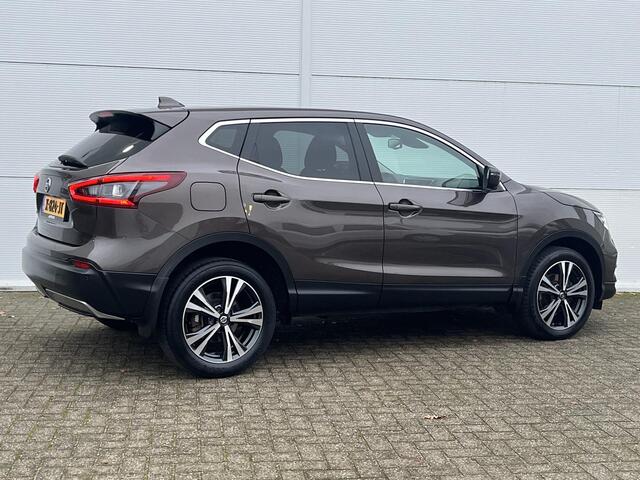 Nissan QASHQAI 1.3 DIG-T N-Connecta / Automaat / Dealer onderhouden / Navigatie / Stoel verwarming