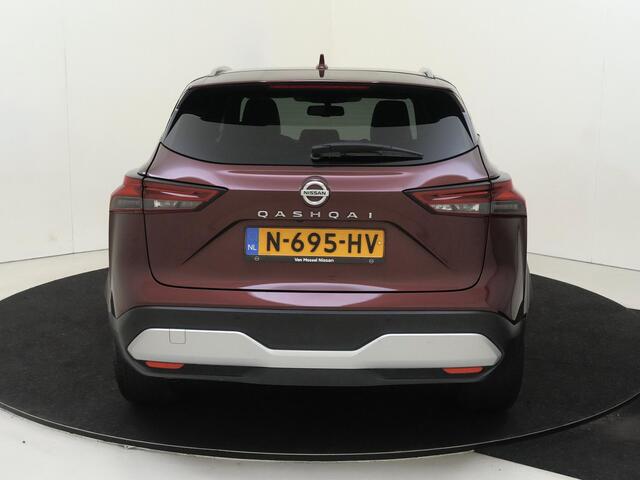 Nissan QASHQAI 1.3 MHEV Xtronic Tekna Design Pack | airco automatisch | Apple Carplay/Android | cruise control adaptief met Stop&Go en stuurhulp | dodehoekdetectie met correctie | file assistent | lederen/stof bekleding | lichtmetalen velgen 19" | matrix LED koplampen 