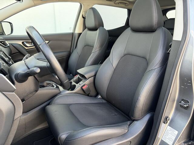 Nissan QASHQAI 1.3 DIG-T Tekna / Airco (automatisch) / Cruise control adaptief / Navigatiesysteem full map /