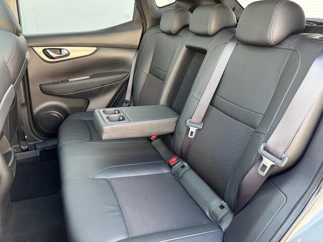 Nissan QASHQAI 1.3 DIG-T Tekna / Airco (automatisch) / Cruise control adaptief / Navigatiesysteem full map /