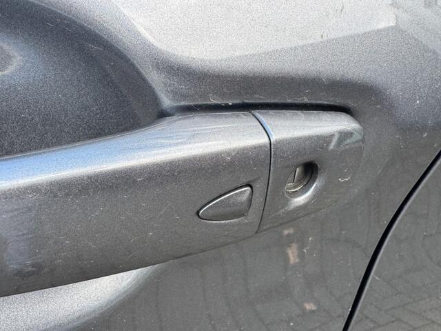 Nissan QASHQAI 1.3 DIG-T N-Connecta,Pano,Keyless,Cam360,Navi,Clima,Cruise,Lane Ass.,Dealer OH