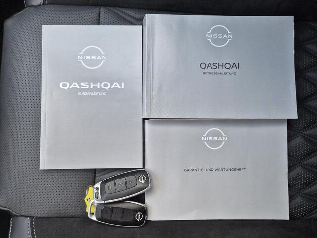 Nissan QASHQAI 1.3 MHEV Xtronic Tekna Plus / Facelift Model / Fabrieksgarantie tot 10-2027 / Dealer onderhouden / All season banden / Panoramadak / Trekgewicht 1800 kg / Head Up Display / Elektrische achterklep / Voorstoel met massage functie / Bose Audio Systeem / Stuu