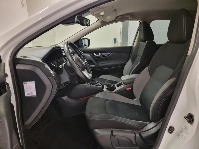 Nissan QASHQAI 1.3 DIG-T N-Connecta | Trekhaak | Navigatie | Stoelverwarming |