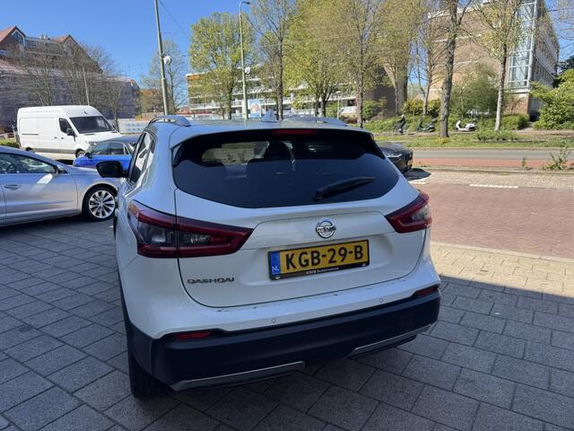 Nissan QASHQAI 1.2 N Connecta Panoramadak Camera