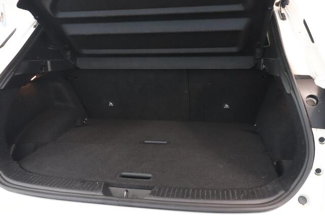 Nissan QASHQAI 1.5 e-Power Tekna | Panoramadak | 360° camera | Trekhaak | Cold pack | Elektr achterklep |