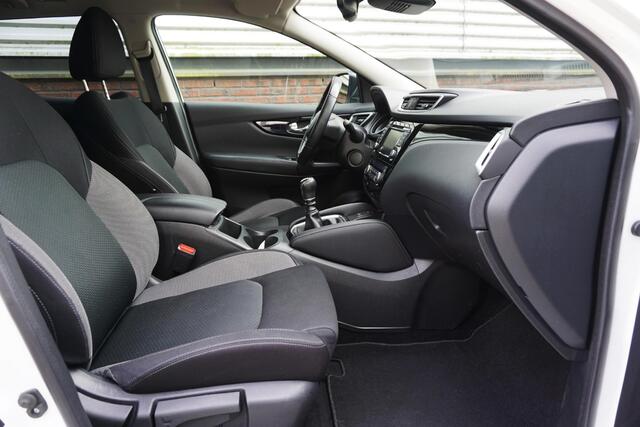 Nissan QASHQAI 1.3 DIG-T 140PK N-Connecta/360Camera/Panodak/ 18Inch LMV/Goed onderhouden.