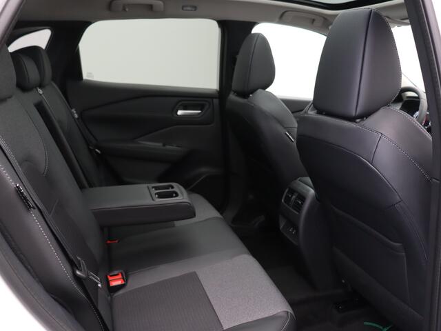 Nissan QASHQAI N-Connecta + Panoramisch glazen dak + Cold Pack Mild-Hybrid 158 Xtronic | 12.3" TFT digitale cockpit | Audiosysteem met DAB, Apple Carplay & Android Auto, USB-aansluiting, stuurwielbediening en 6 luidsprekers | Blind Spot Warning & Intervention (BSW + BSI