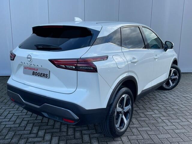 Nissan QASHQAI 1.3 MHEV N-Connecta Automaat Navigatie, Adaptive Cruise Control, LED, 360 Camera, 18"Lm, Stoel/Stuurverwarming