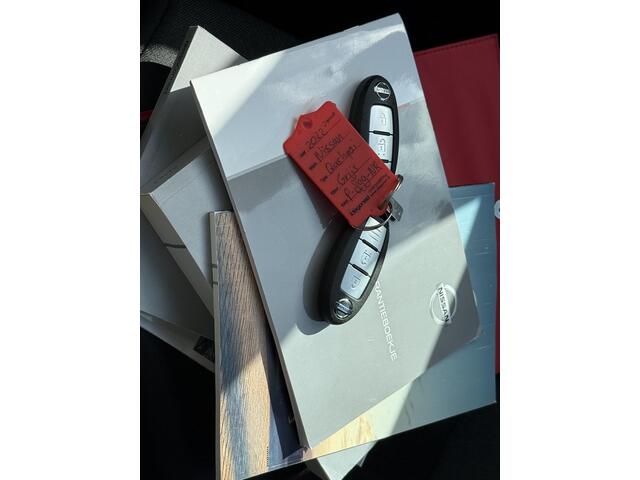 Nissan QASHQAI 1.3 MHEV N-Style / Nederlandse Auto / Dealer Onderhouden / Navigatie / 360 Graden Camera / Trekhaak 1400 KG / Dual Zone Climate Control / Adaptive Cruise Control / Keyless /