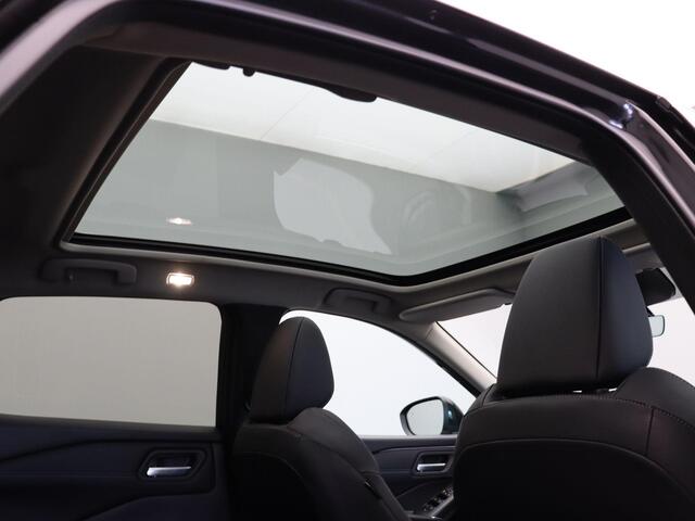 Nissan QASHQAI 158pk MHEV Xtronic N-Connecta | Panoramadak | Pilot Assist | Elektrische achterklep | Head-up Display | Stoel, stuur en voorruit verwarming | Rondomzicht camera |
