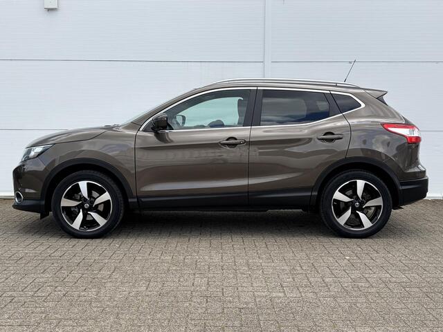 Nissan QASHQAI 1.2 N-Vision / Trekhaak ( 1200 kg ) / Design-pakket / Audio-navigatie full map /