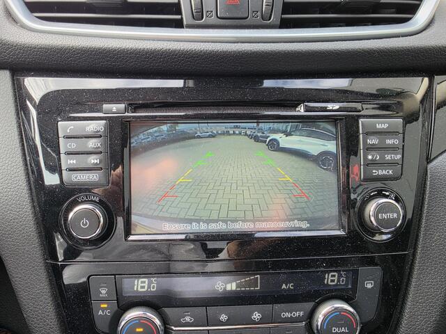 Nissan QASHQAI 1.2 N-Connecta | Achteruitrijcamera | Panoramadak | Navigatie |
