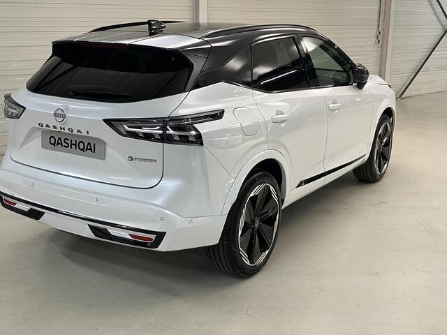 Nissan QASHQAI 1.5 e-Power N-Design / ** ¤ 3.500 Voordeel ** Nieuw uit voorraad leverbaar ** / Panoramadak / Stoel- en Stuurverwarming / Verwarmde Voorruit / Leder/Alcantara Bekleding / Google Maps Navigatie / 360 Graden Camera / 20 Inch Wielen /