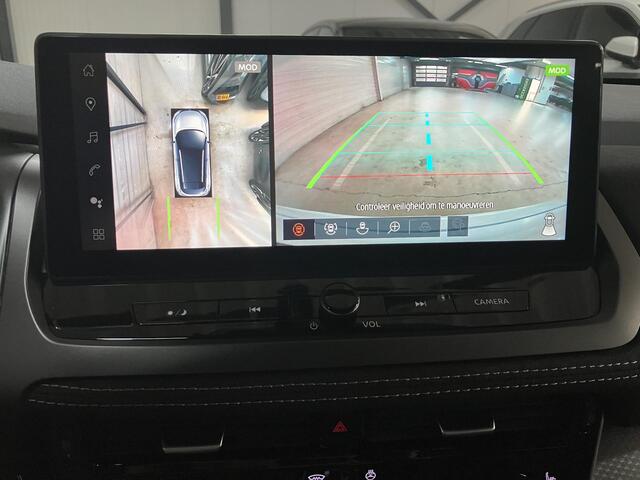 Nissan QASHQAI 1.5 e-Power N-Design / ** ¤ 3.500 Voordeel ** Nieuw uit voorraad leverbaar ** / Panoramadak / Stoel- en Stuurverwarming / Verwarmde Voorruit / Leder/Alcantara Bekleding / Google Maps Navigatie / 360 Graden Camera / 20 Inch Wielen /