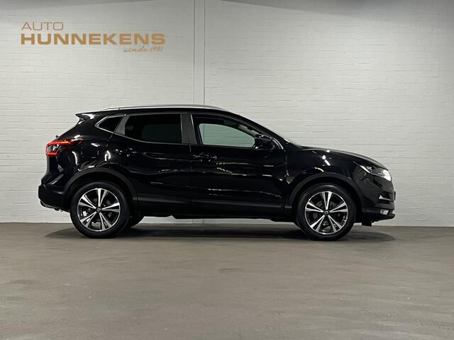 Nissan QASHQAI 1.3 DIG-T N-Connecta Trekhaak | Panoramadak | 360 camera | Stoelverwarming | Navigatie | Cruise control | Keyless