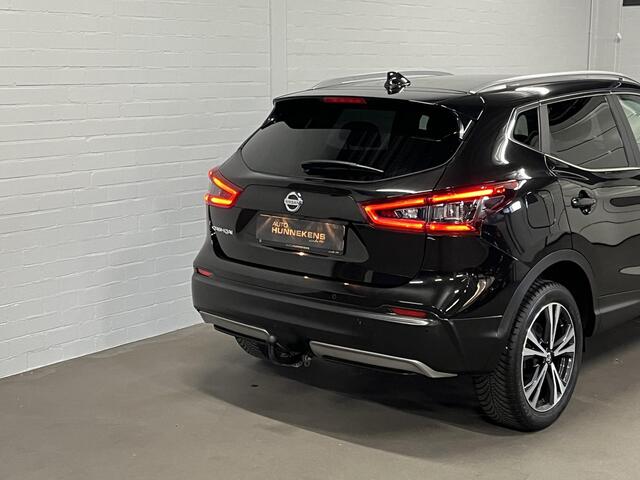Nissan QASHQAI 1.3 DIG-T N-Connecta Trekhaak | Panoramadak | 360 camera | Stoelverwarming | Navigatie | Cruise control | Keyless